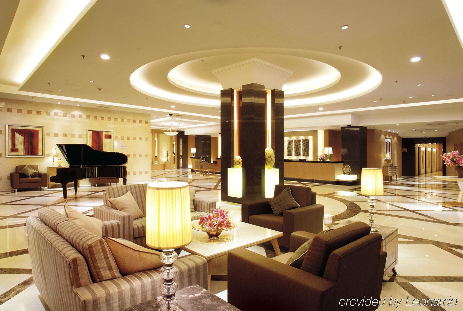 New World Hotel Shenyang Interieur foto